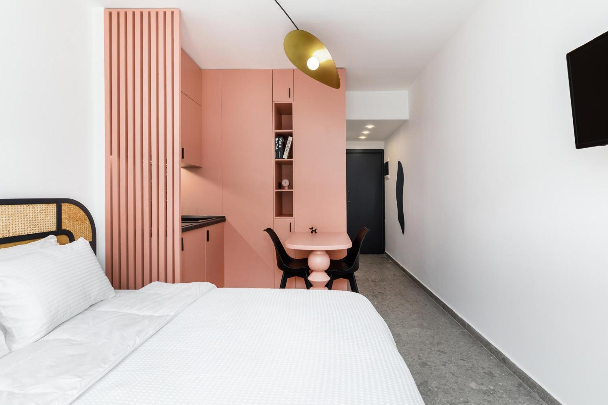 Lorian Suite By Alchemia Parking Tesalonika Bagian luar foto