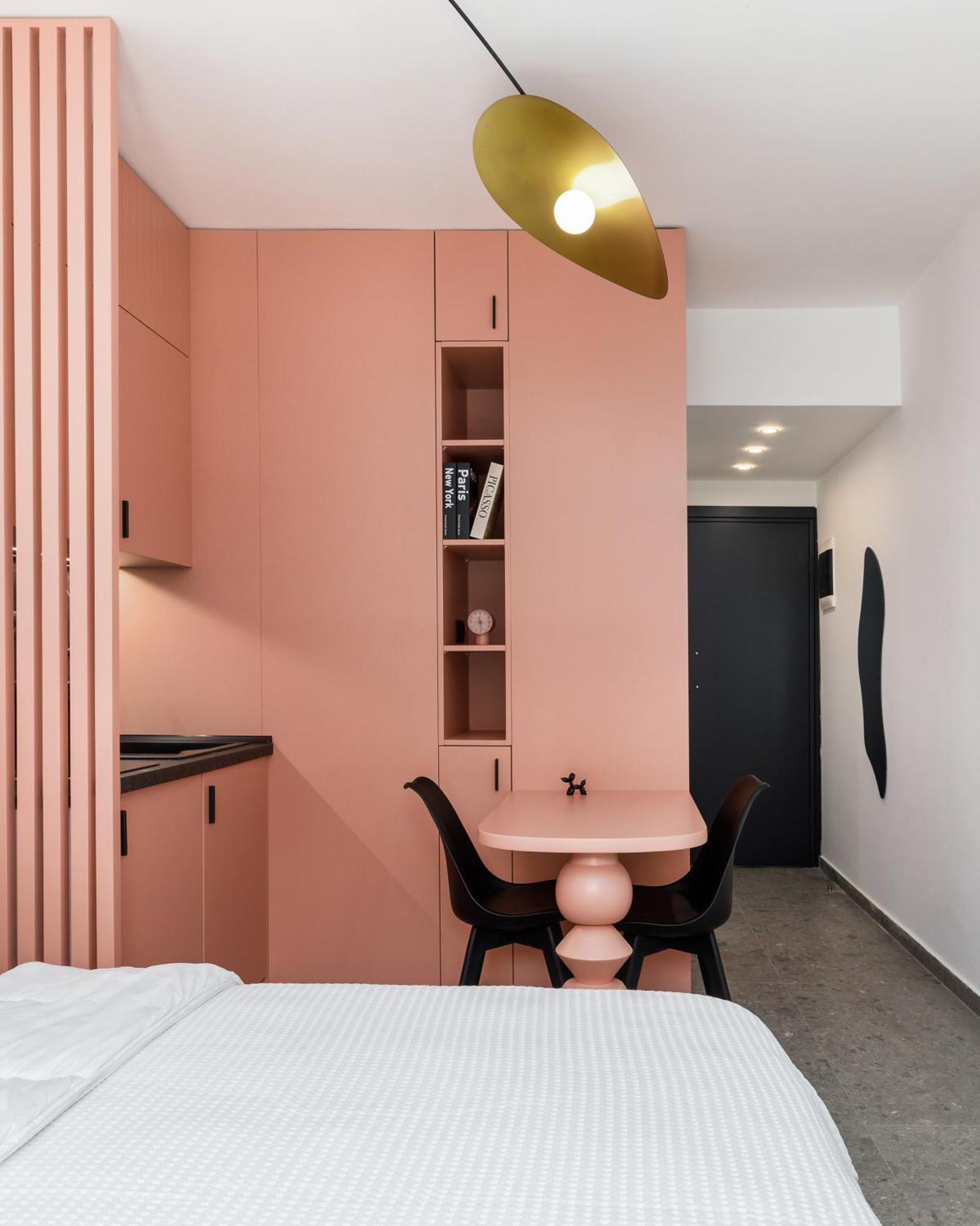 Lorian Suite By Alchemia Parking Tesalonika Bagian luar foto